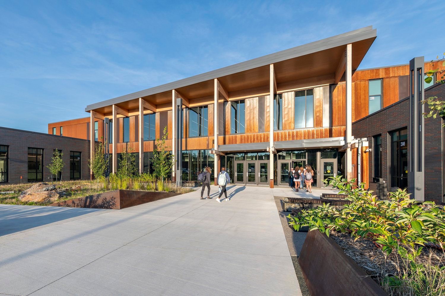 A_Rock_Ridge_High_School-02+THUMBNAIL